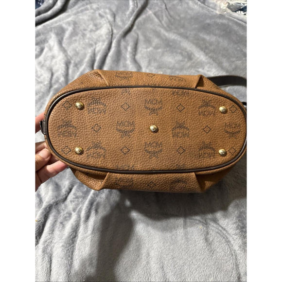 MCM Leather Brown Monogram Shoulder Hobo Handbag - Picture 5 of 16